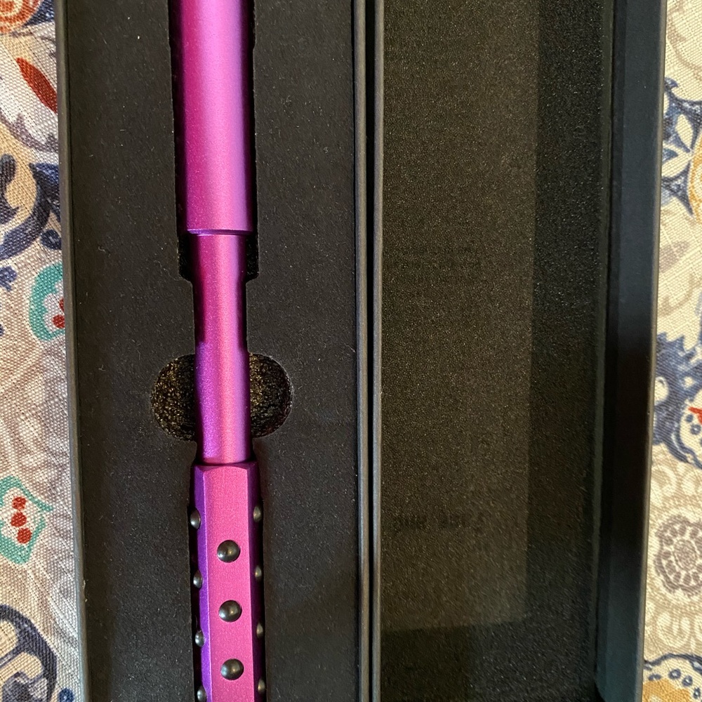 Cosmedix face roller